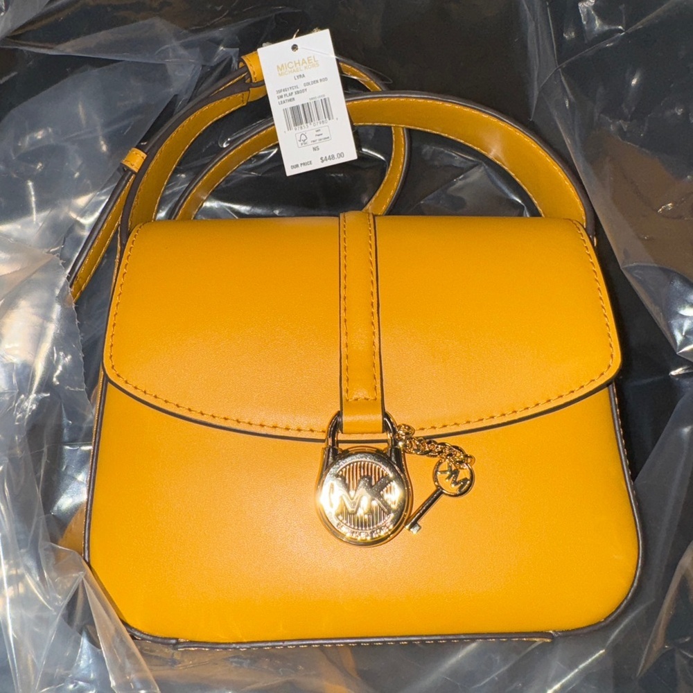 🌼 NWT! Michael Kors Marigold Crossbody - Picture 3 of 4